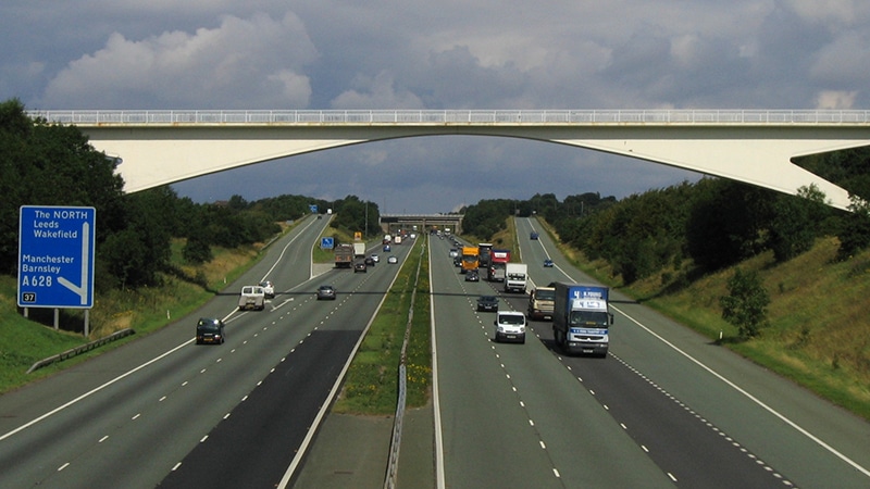 Find out how to get to safety on a 'normal' motorway with a hard shoulder